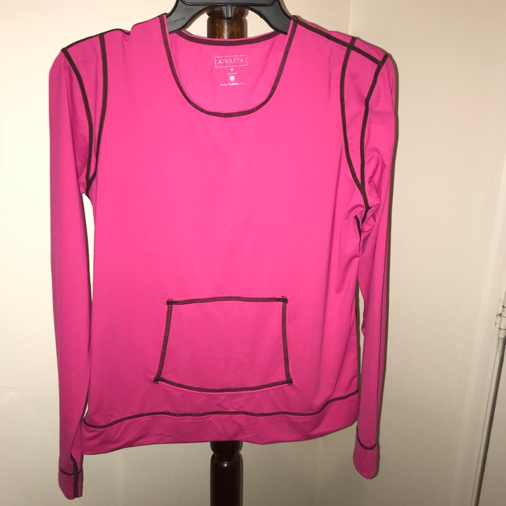 Athleta pullover nylon/spandex shirt